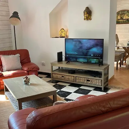 Maison De Maitre. Calme, Wifi, Cour Fermee. Feuquieres-en-Vimeu